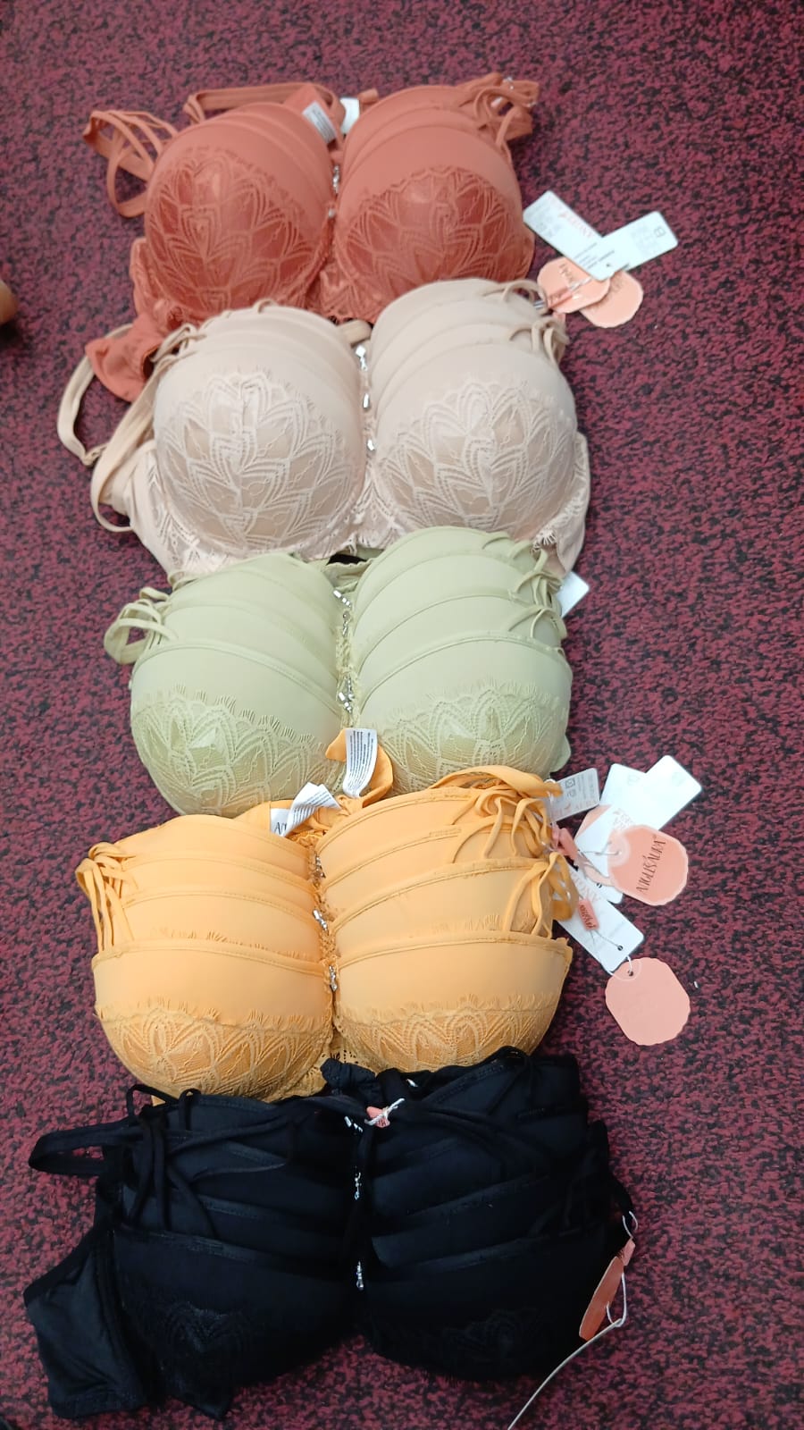 Push-Up Bra